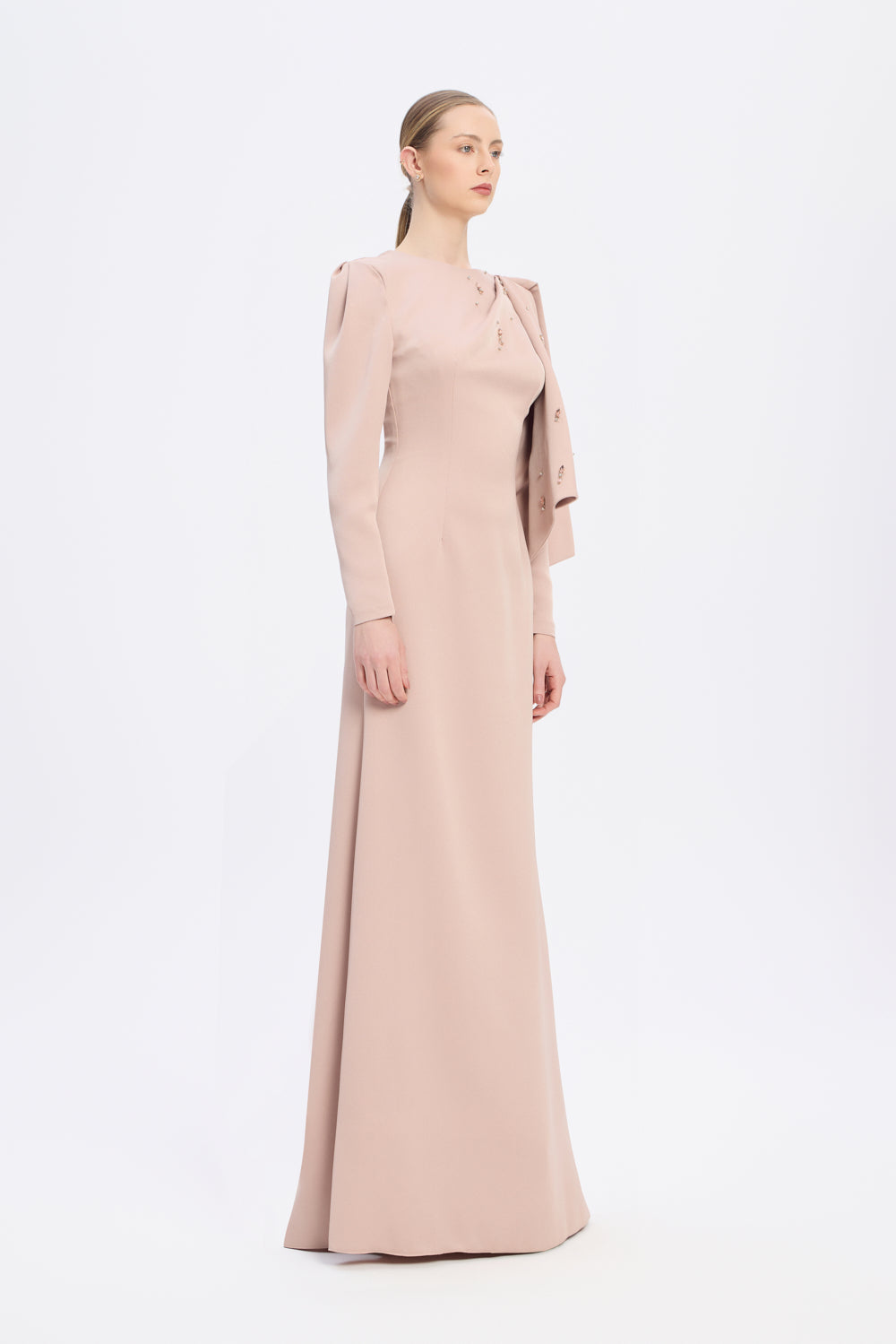 Dar Kesim Taş İşlemeli Krep Uzun Abiye Elbise - 9087C - CAMEL