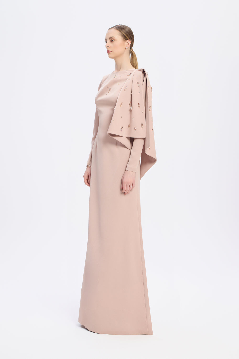 Dar Kesim Taş İşlemeli Krep Uzun Abiye Elbise - 9087C - CAMEL