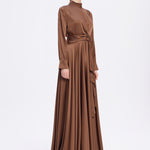 Drape Detaylı Dik Yaka Saten Uzun Abiye Elbise - 9072C - KAHVE