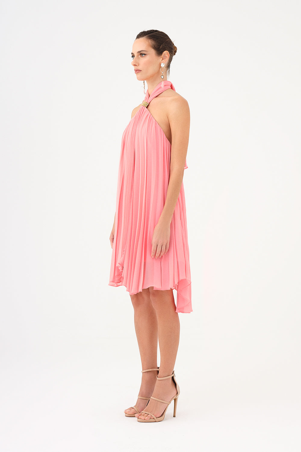 Halter Yaka Broş Detaylı Piliseli Mini Abiye Elbise - 9127C - PEMBE
