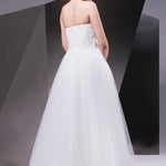 فستان سهرة طويل بدون كتفين ومطرز بالحجارة - 5131C