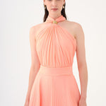 Broş Detaylı Halter Yaka Piliseli Uzun Abiye Elbise - 9097C - Şeftali