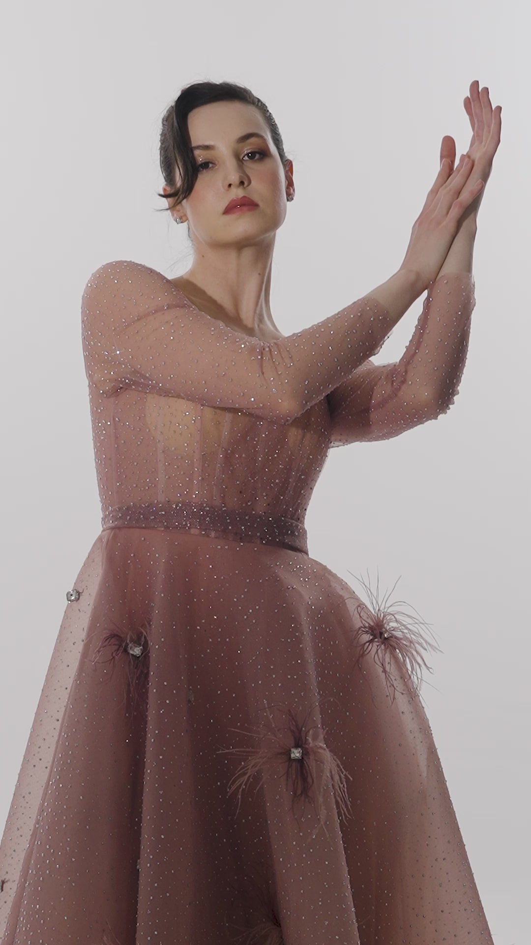 Transparan Kol Detaylı İşlemeli Prenses Kesim Uzun Abiye Elbise İNDİGO