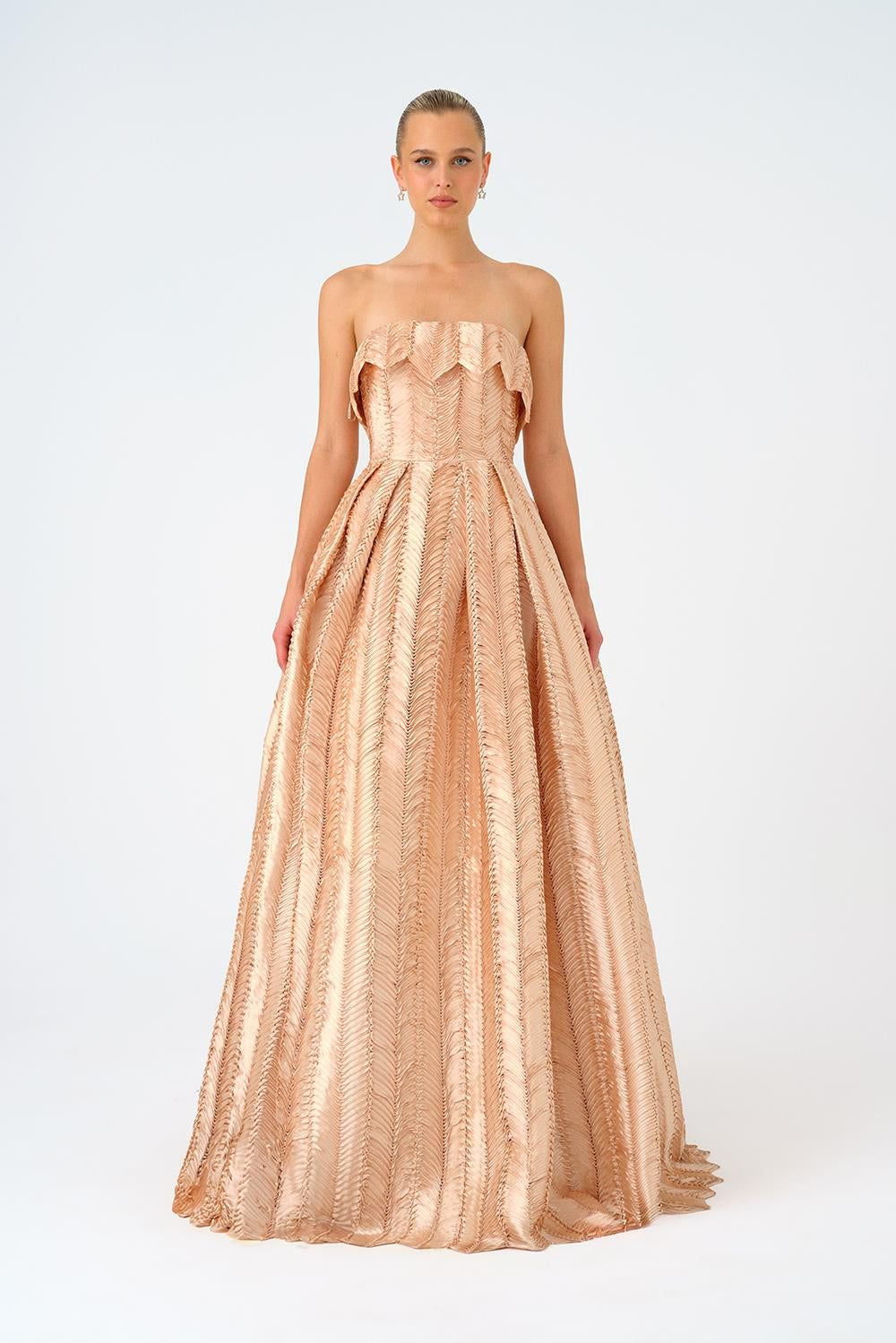 Straplez Yaka Prenses Kesim Uzun Abiye Elbise - 9050C - Şampanya