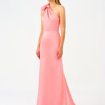 فستان سهرة طويل من الساتان بكتف واحد ومزين بزخارف زهور - 9125C