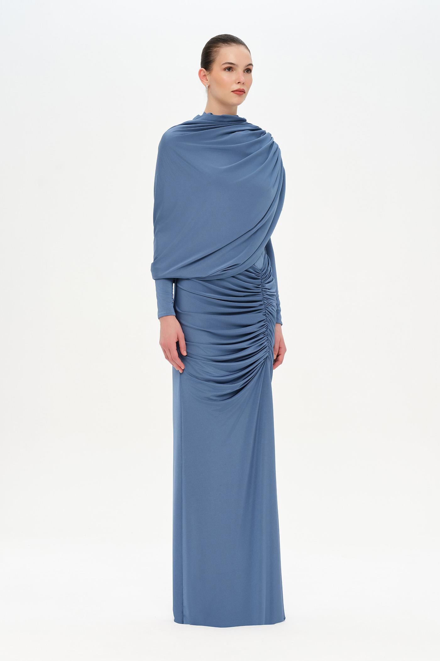 Bel Detaylı Çapraz Kol Drape Tasarımlı Abiye Elbise - 26192C