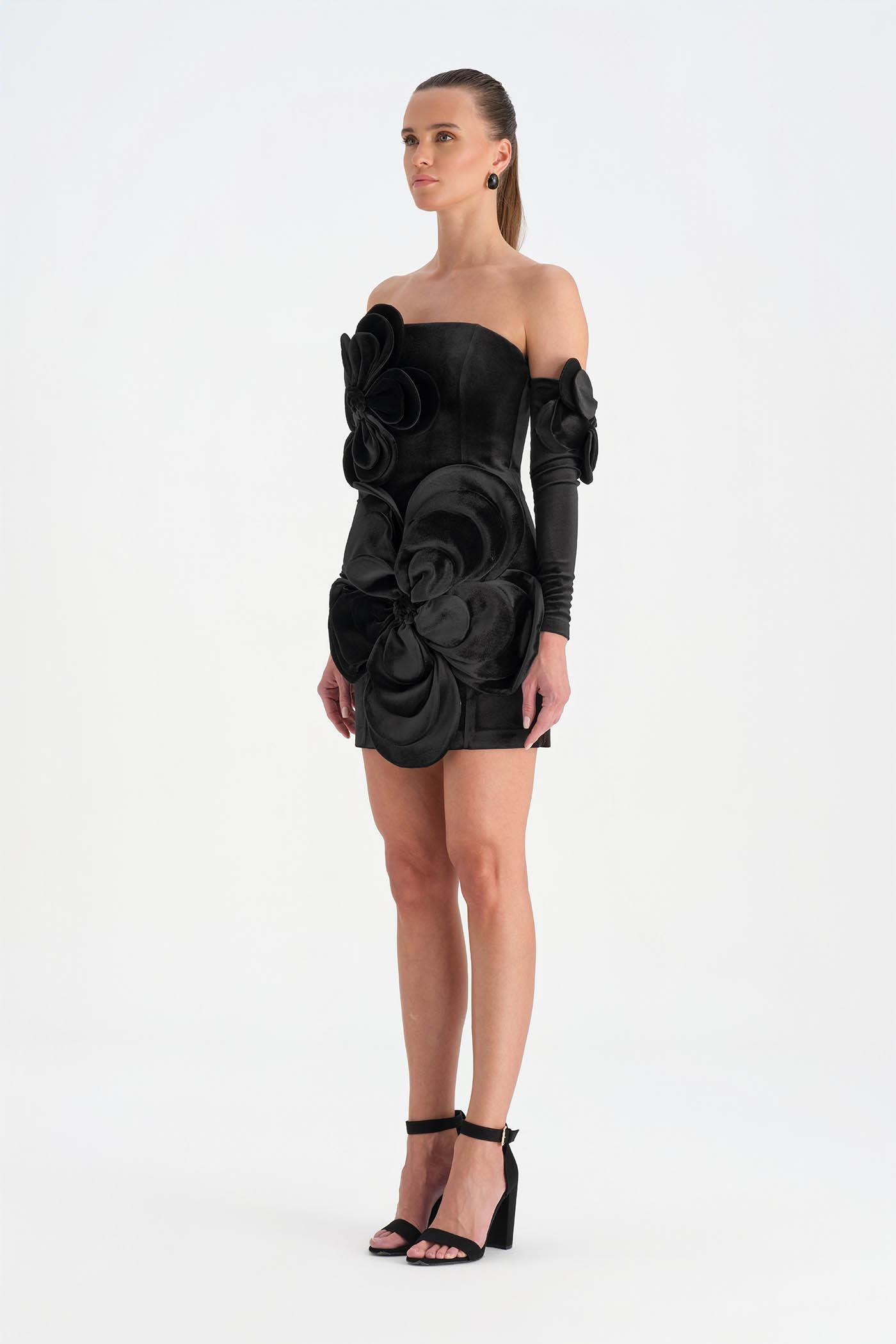 Çiçek Detaylı Kadife Mini Abiye Elbise - 26017C - SİYAH