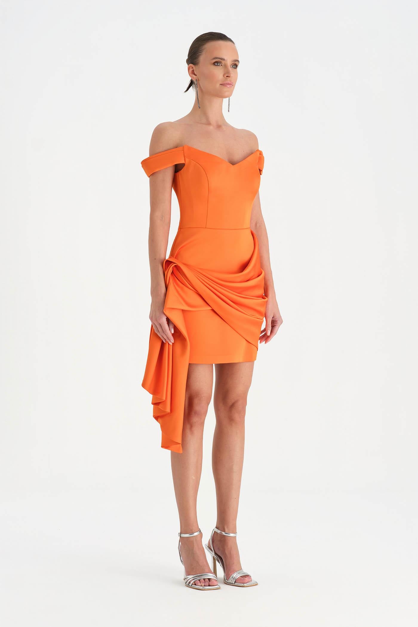 Düşük Omuzlu Drapeli Abiye Elbise - 26018C