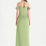 Düşük Omuzlu Yırtmaçlı Taş İşlemeli Abiye Elbise - 26063C