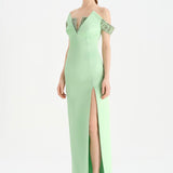 Düşük Omuzlu Yırtmaçlı Taş İşlemeli Abiye Elbise - 26063C