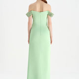 Düşük Omuzlu Yırtmaçlı Taş İşlemeli Abiye Elbise - 26063C