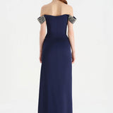 Düşük Omuzlu Yırtmaçlı Taş İşlemeli Abiye Elbise - 26063C