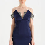 Düşük Omuzlu Yırtmaçlı Taş İşlemeli Abiye Elbise - 26063C