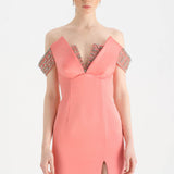 Düşük Omuzlu Yırtmaçlı Taş İşlemeli Abiye Elbise - 26063C