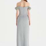 Düşük Omuzlu Yırtmaçlı Taş İşlemeli Abiye Elbise - 26063C