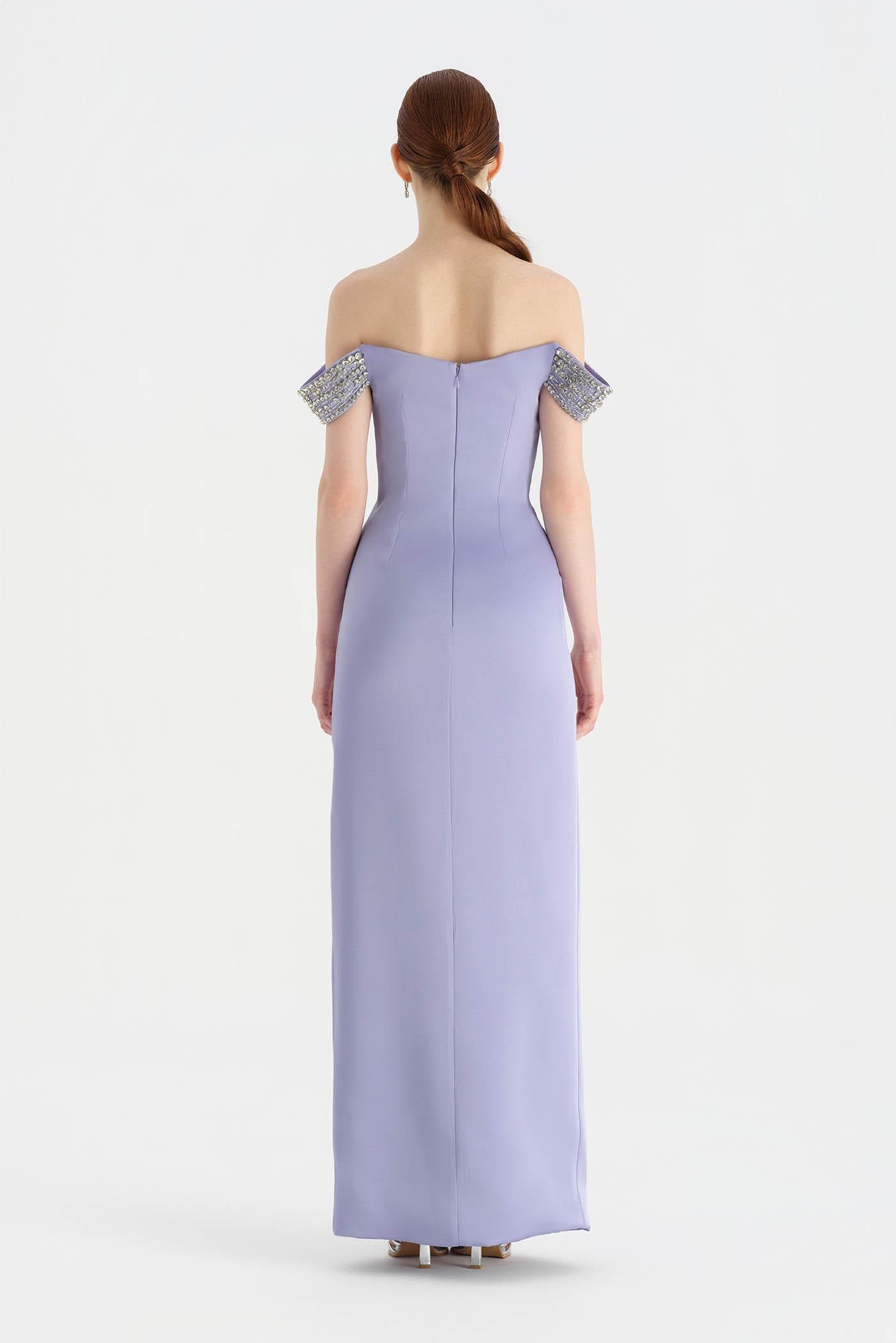 Düşük Omuzlu Yırtmaçlı Taş İşlemeli Abiye Elbise - 26063C