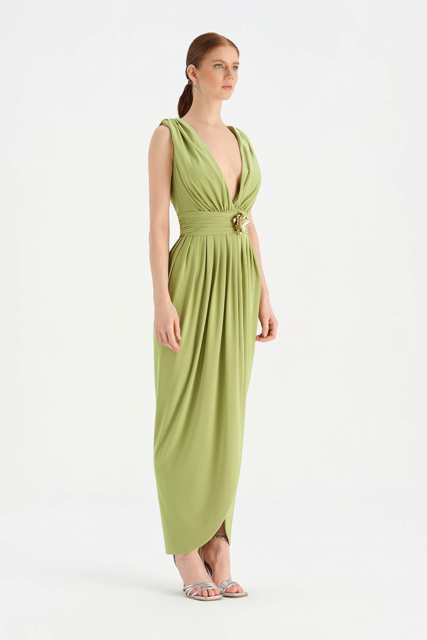 Anvelop Kesim Broş Detaylı Abiye Elbise - 26157C