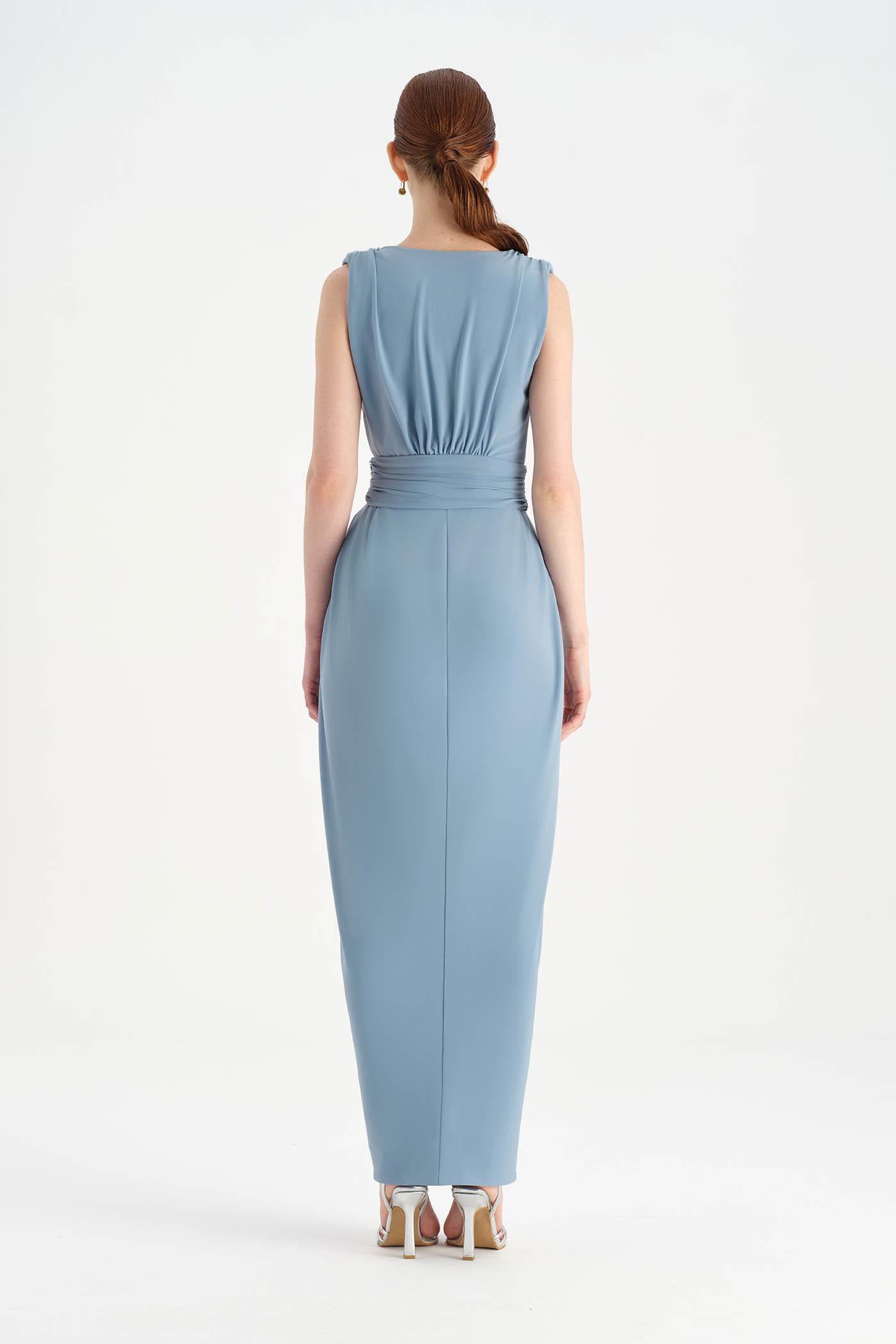 Anvelop Kesim Broş Detaylı Abiye Elbise - 26157C