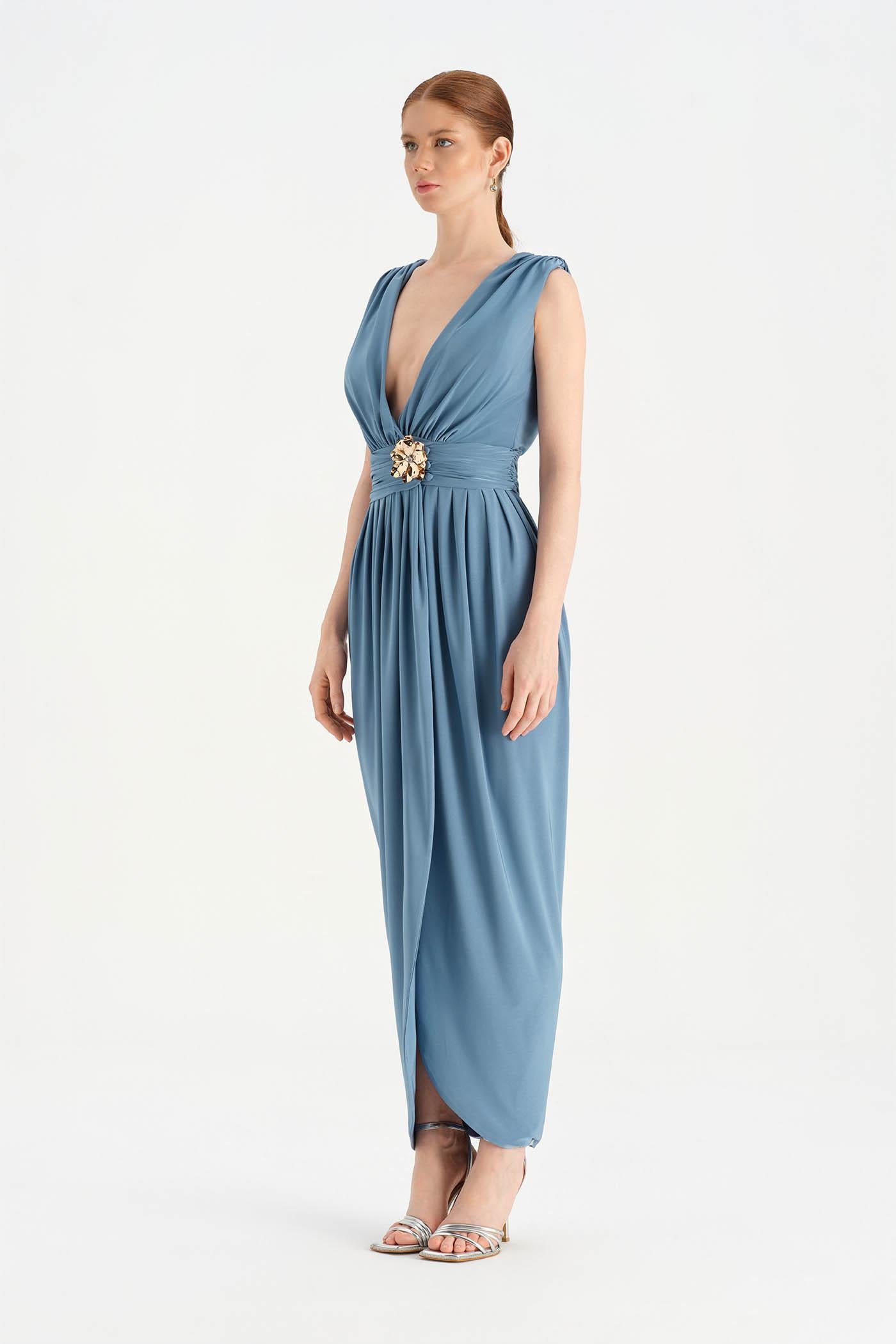 Anvelop Kesim Broş Detaylı Abiye Elbise - 26157C