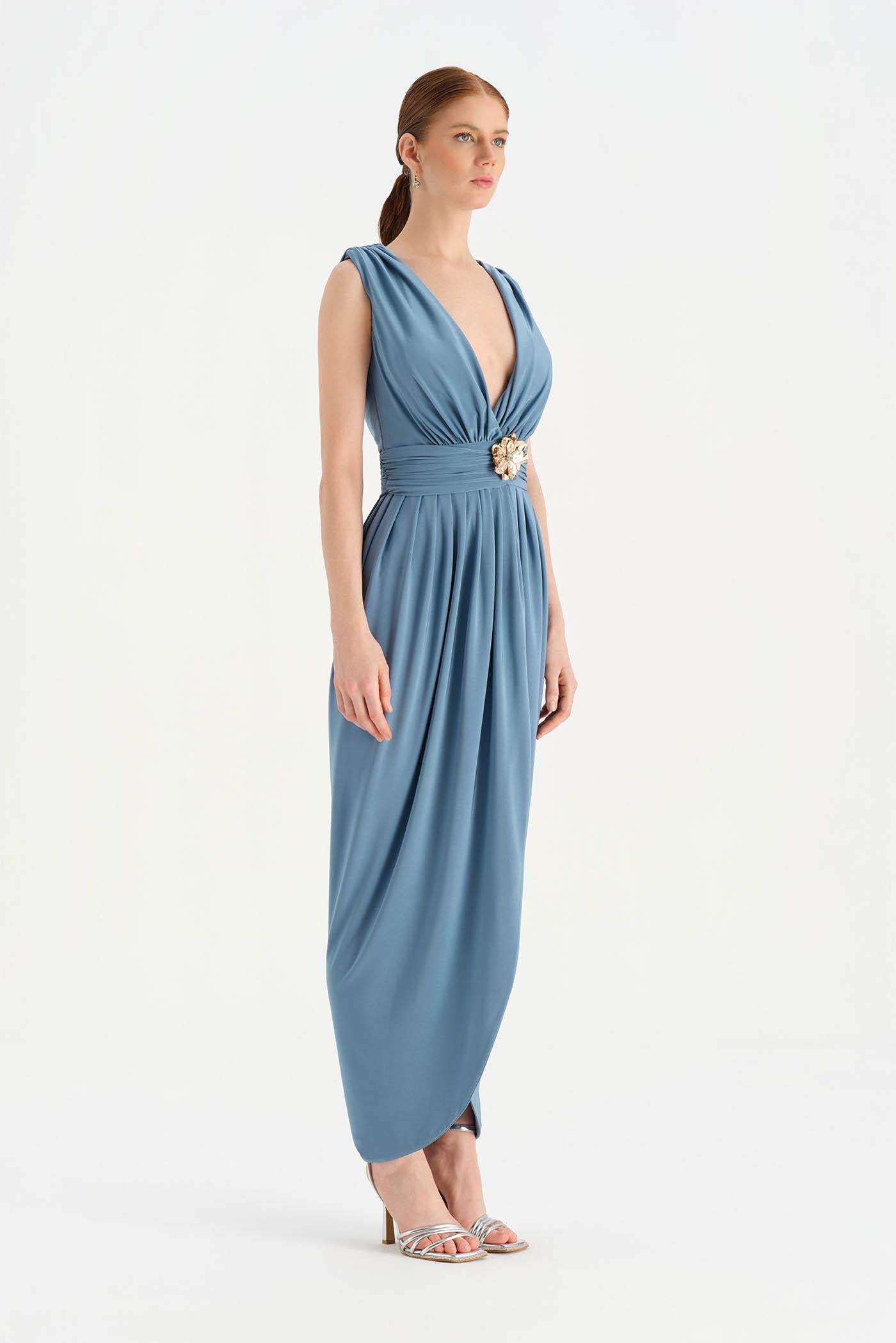 Anvelop Kesim Broş Detaylı Abiye Elbise - 26157C