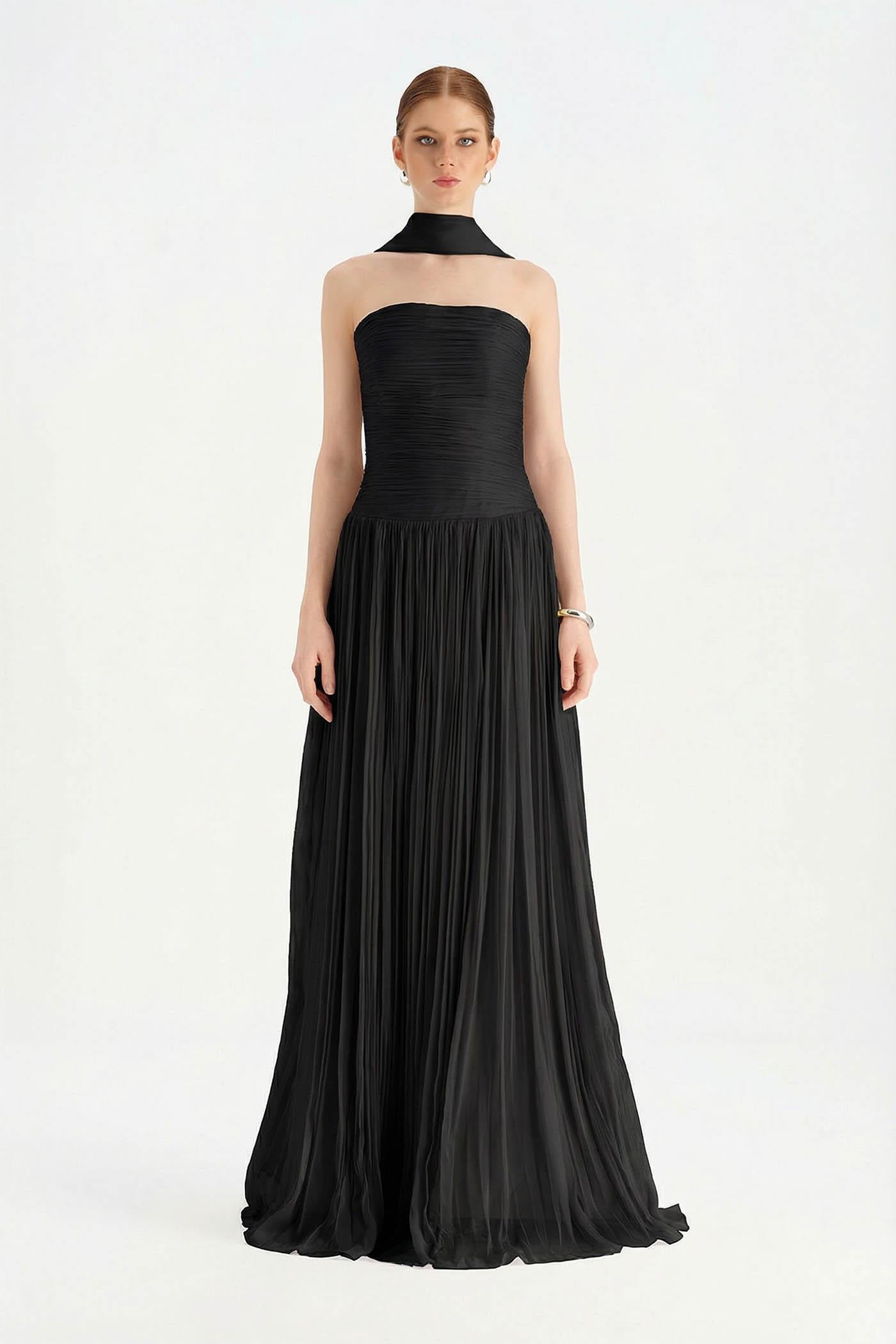 Piliseli Yırtmaçlı Boyundan Şallı Abiye Elbise - 26188C