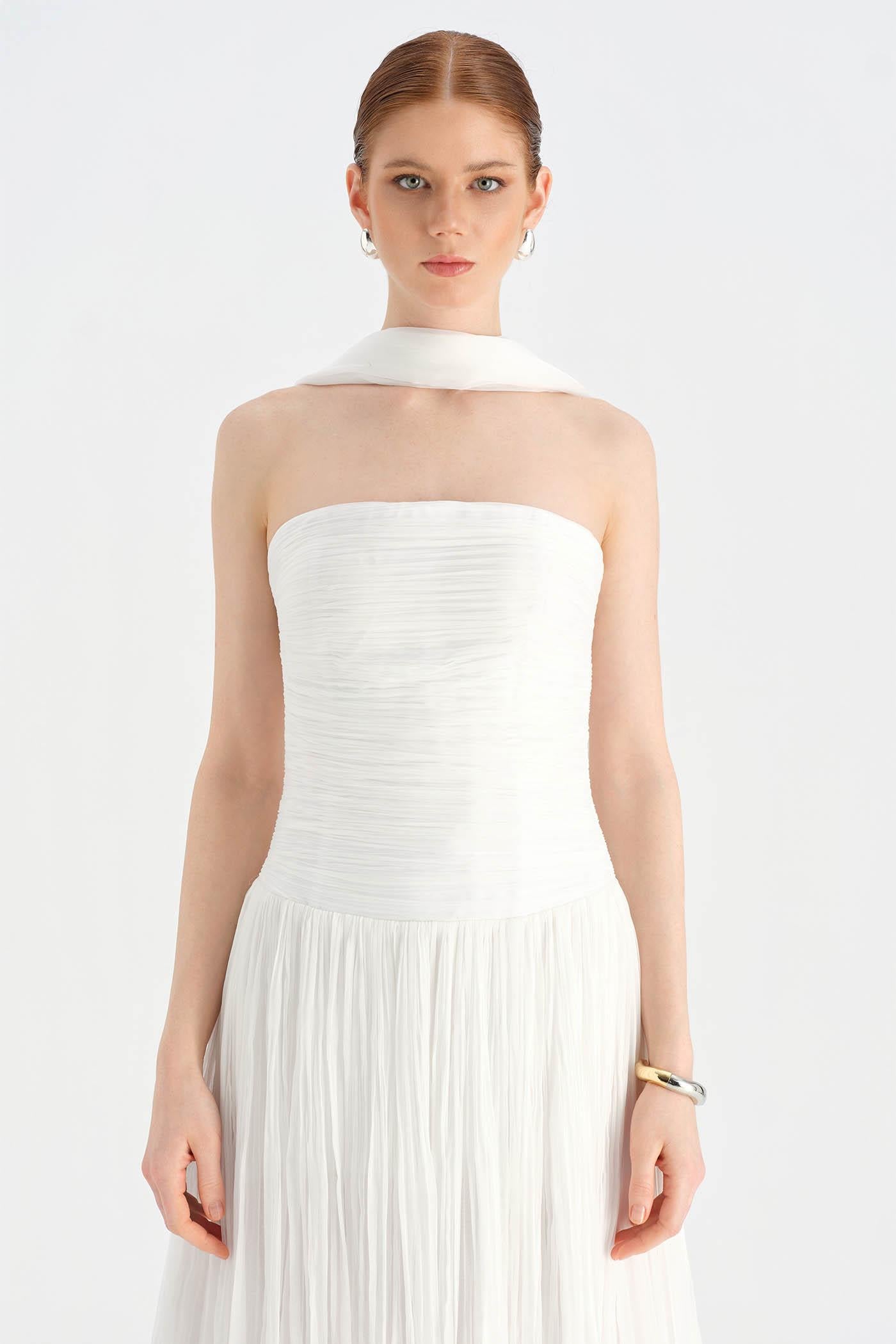 Piliseli Yırtmaçlı Boyundan Şallı Abiye Elbise - 26188C