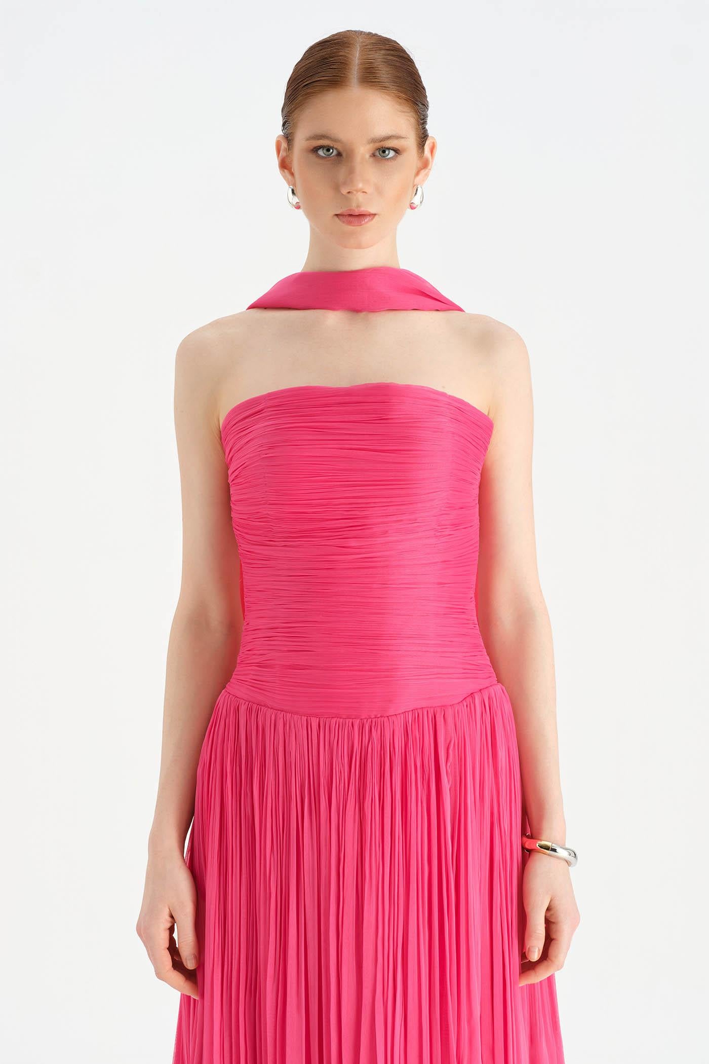 Piliseli Yırtmaçlı Boyundan Şallı Abiye Elbise - 26188C