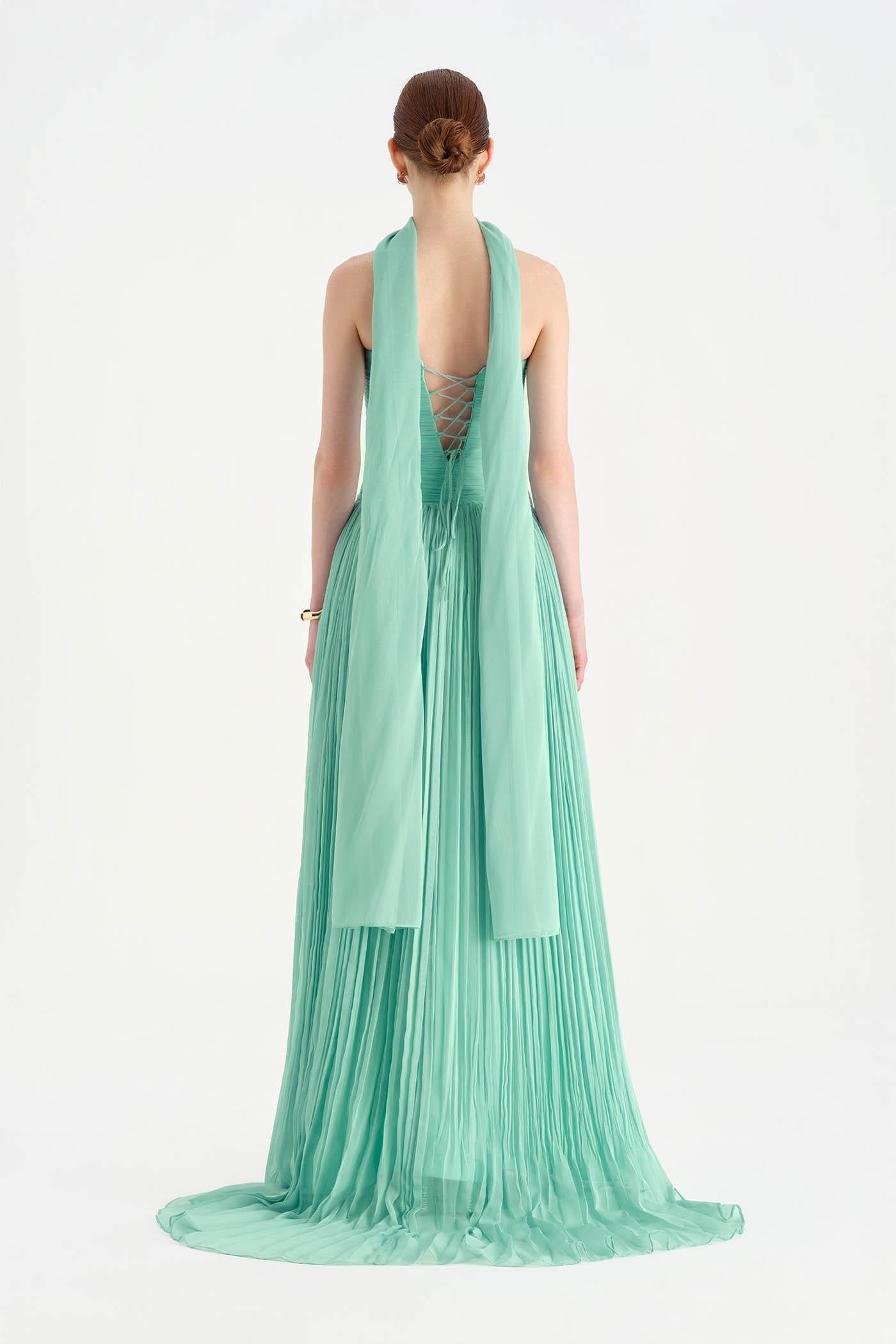 Piliseli Yırtmaçlı Boyundan Şallı Abiye Elbise - 26188C