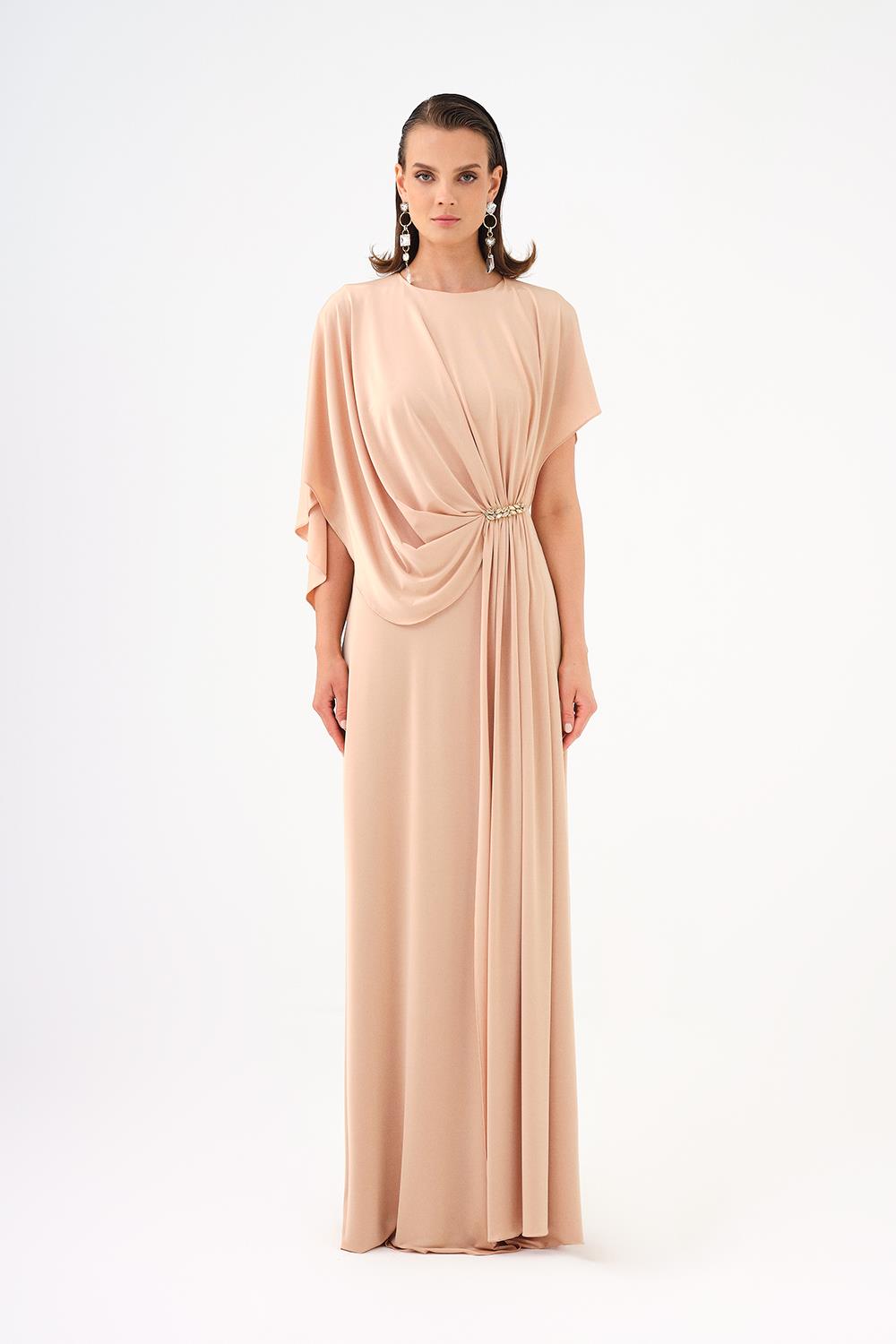 Taş İşleme Detaylı Yarım Kol Drapeli Uzun Abiye Elbise - GOLD
