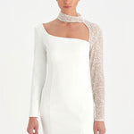 Yırtmaçlı Asimetrik Yaka Kolu Boncuk Detaylı Abiye Elbise - 26044C - BEYAZ