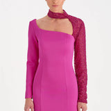 Yırtmaçlı Asimetrik Yaka Kolu Boncuk Detaylı Abiye Elbise - 26044C - FUŞYA